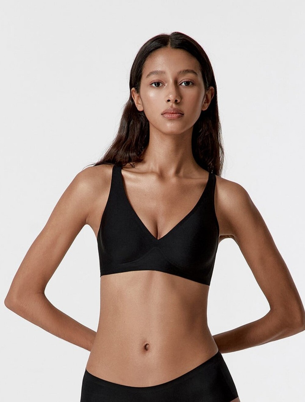 VERISH COOL FIT BRA SIGNATURE Black Size XL NWT